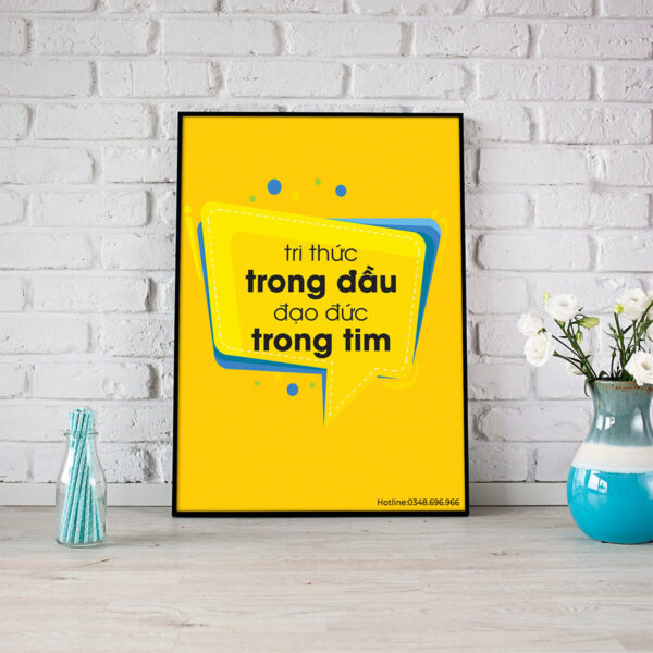 Tranh slogan: Tri thức trong đầu, đạo đức trong tim